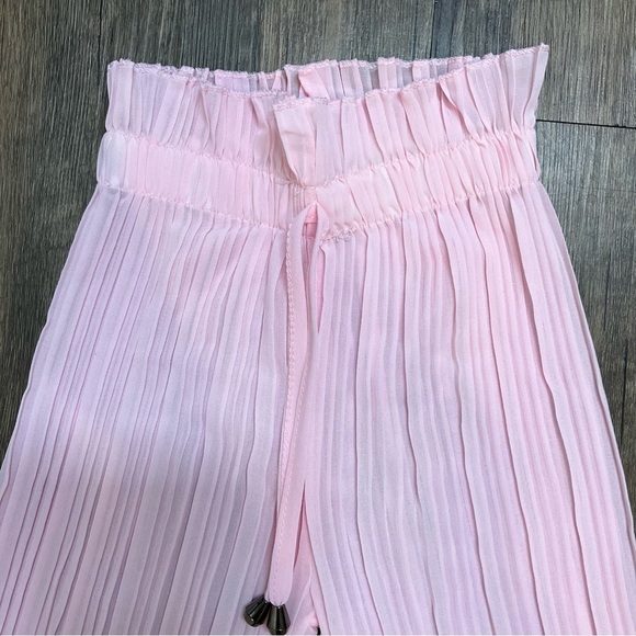 Girls Pleated Wide Leg Pink Pant Size 3 -4 - Picture 3 of 9